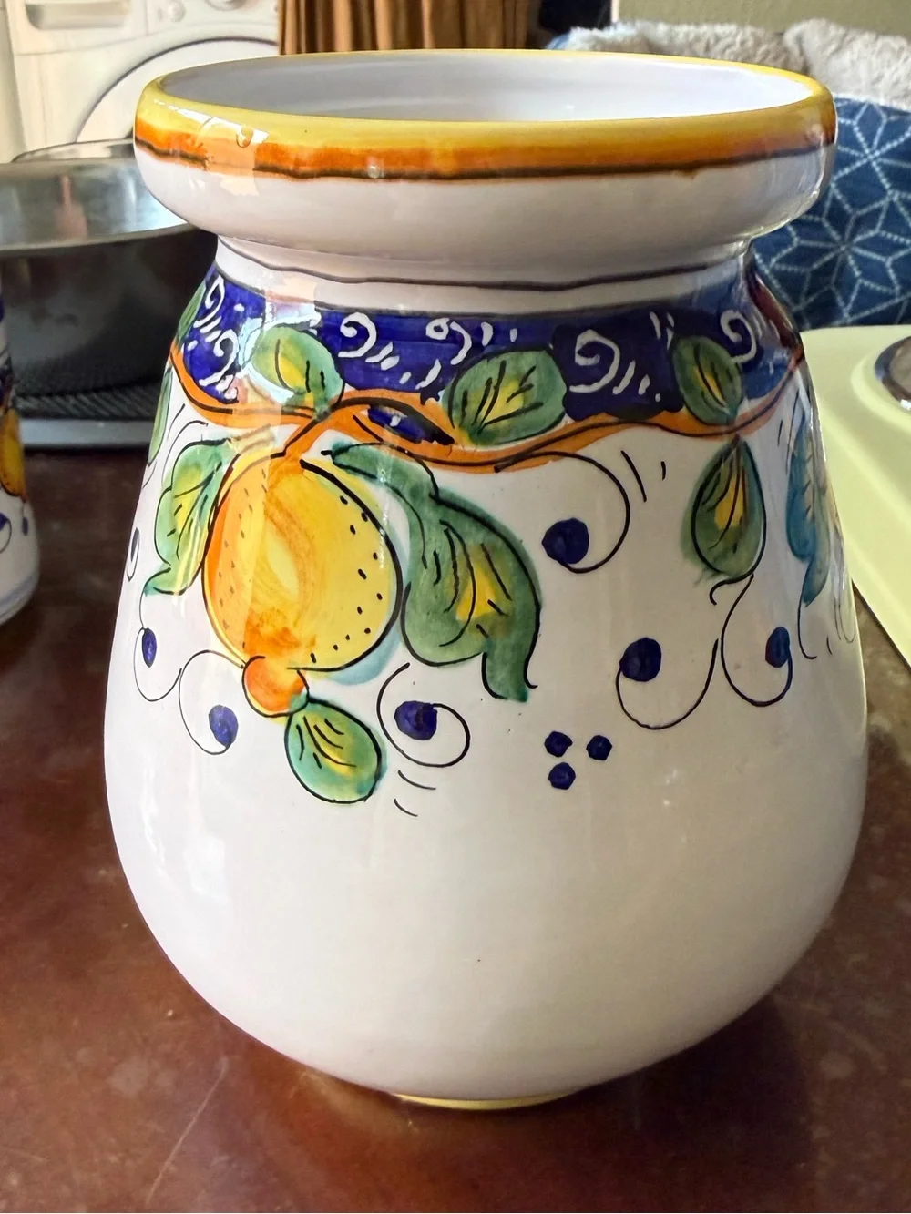 Umbria Alcantara Utensil Holder Arte D'ltalia Imports Handmade,Painted in Italy